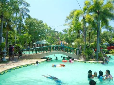 La Vista Balanga Inland Resort .